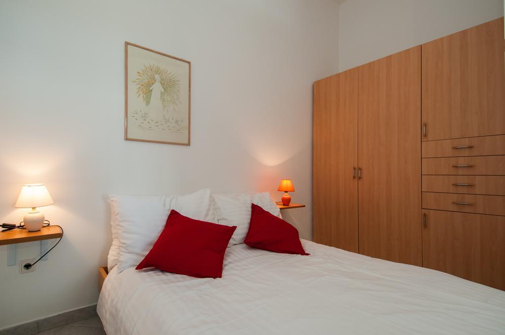 Apartments Daniel Opatija Rom bilde