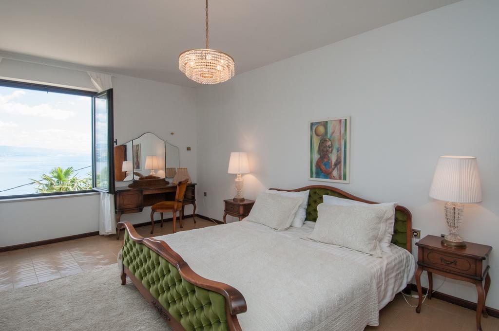 Apartments Daniel Opatija Rom bilde